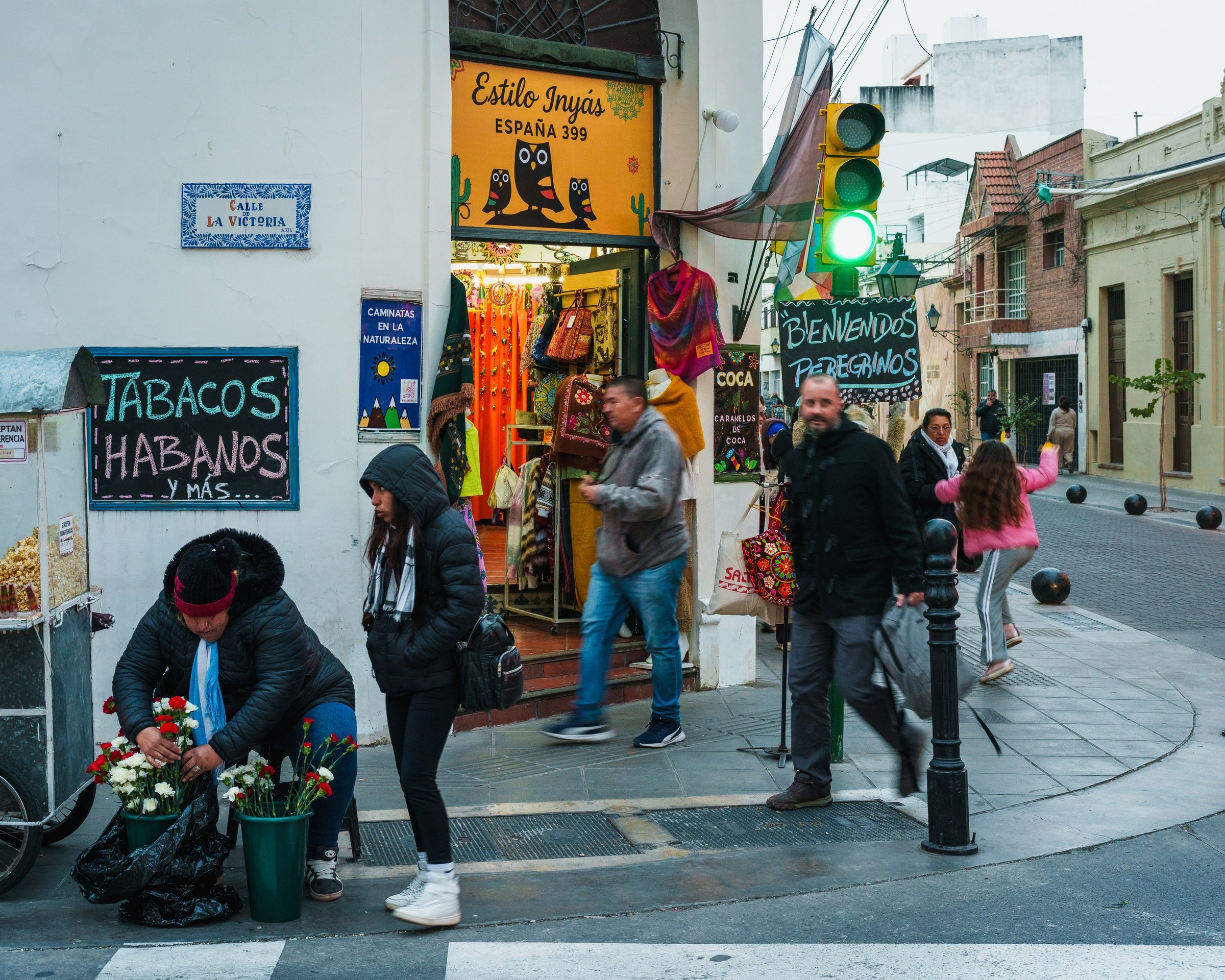 Postal de los preparativos de la ciudad para recibir a los pelegrinos